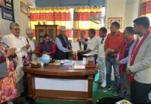 संघ र प्रदेशका सांसदलाई साक्षी राखेर महासंघले बुझायो ज्ञापन पत्र (भिडियोसहित)