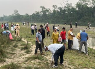 नारायणी नदी र मध्यवर्ती क्षेत्रलाई प्लास्टिकमुक्त बनाउने अभियान सुरु (भिडियोसहित)