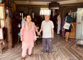 विदेशमा बसेर उपचार गर्न प्राकृतिक चिकित्सालय रजहरमा (भिडियो)