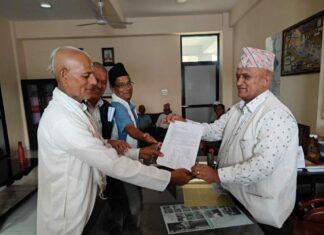 खेत जोत्ने ट्याक्टरको तत्काल समान शूल्क तोक्न कावासोतीका कृषकको माग