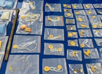 साहु आफैले आफ्नै पसलमा चोरी गरेर प्रहरीलाई फोन गरेपछि…