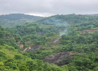 हुप्सेकोटको पहाडबाट निस्केको धुँवाको अध्ययन गर्न सरकारले टोली पठाउने