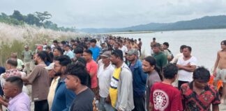 मध्यविन्दुका १२ जनाको कुशको शव बनाइ सामुहिक अन्त्येष्टि