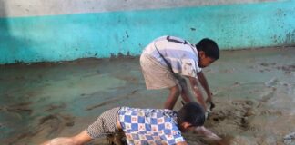 नारायणीको बाढी विद्यालयमा छिरेपछि…