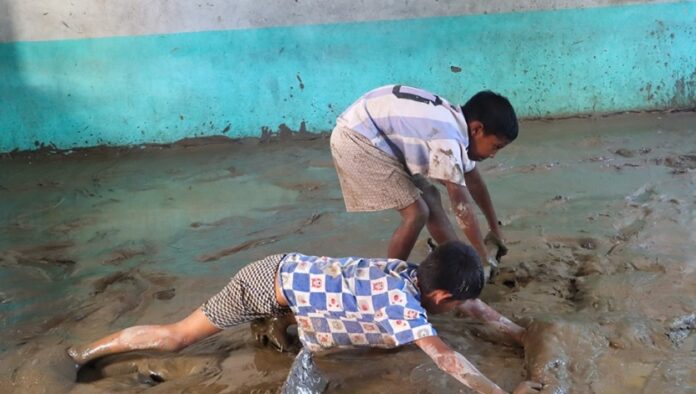 Narayani_Badhi_School