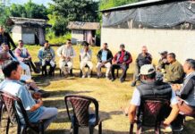 मासिएको चललचल्तीको बाटो पुनः सञ्चालन गर्न मध्यविन्दुका स्थानीयको माग